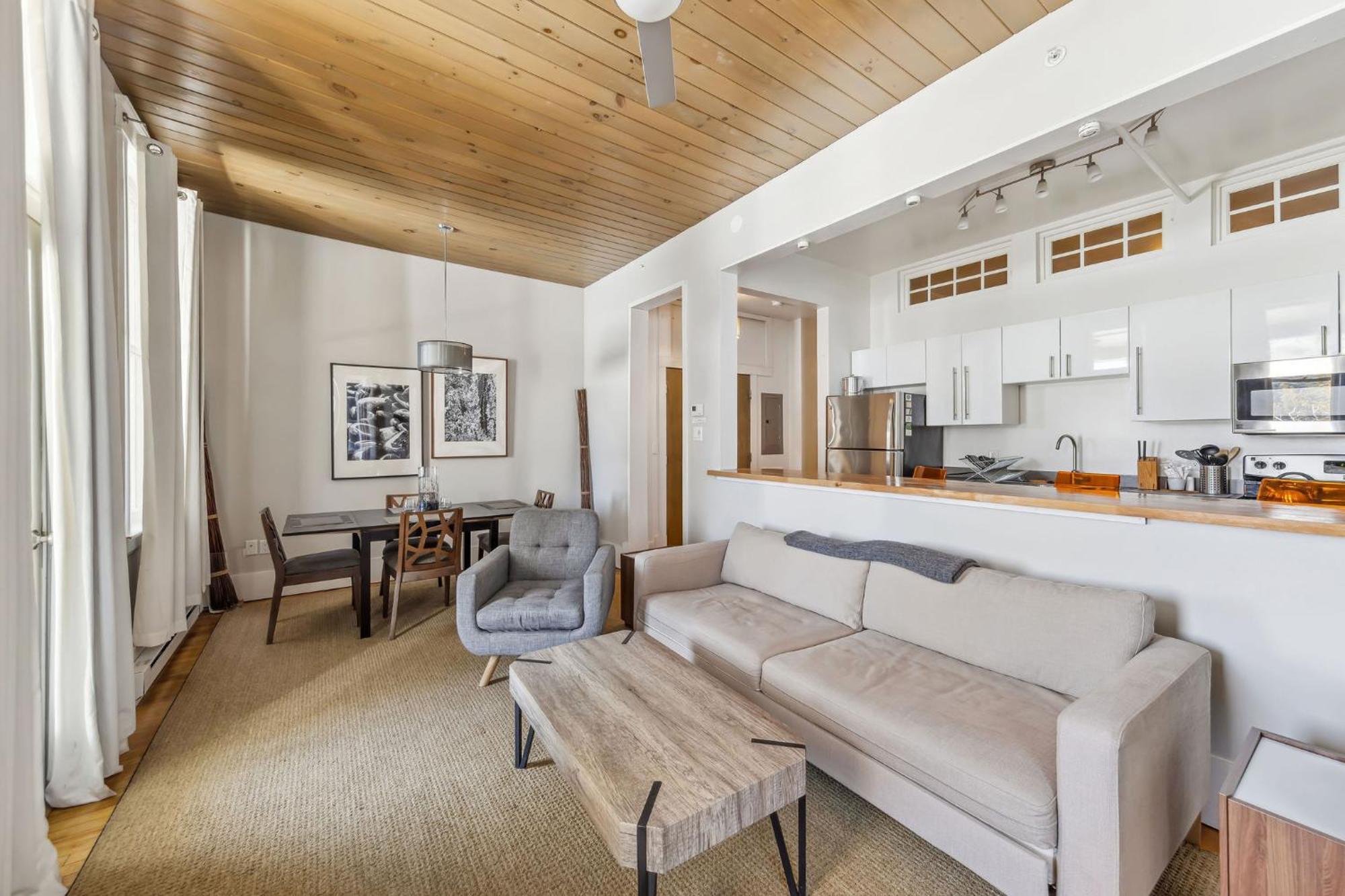 The Haus On Mirror 4* Lake Placid