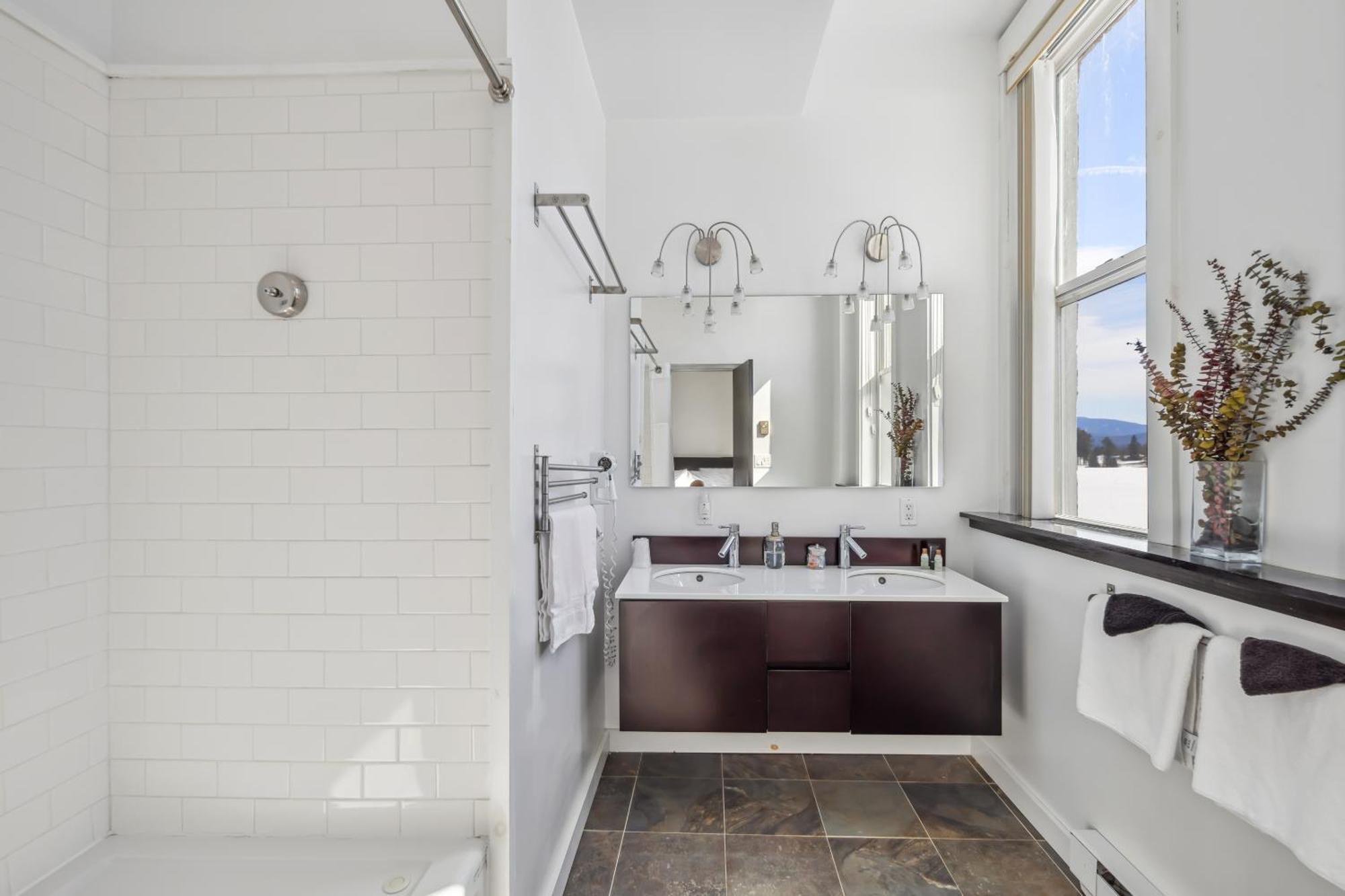 The Haus On Mirror 4* Lake Placid